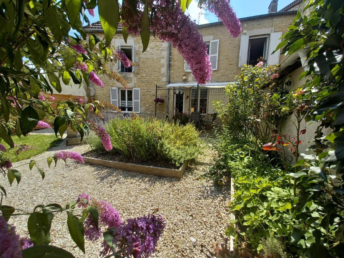 Suite Eden Avec Jacuzzi Prive Chaumont  Bagian luar foto